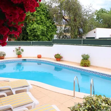 Villa Oura E Privat Pool E Garden E Oura Beach E Strip Albufeira Feriehus